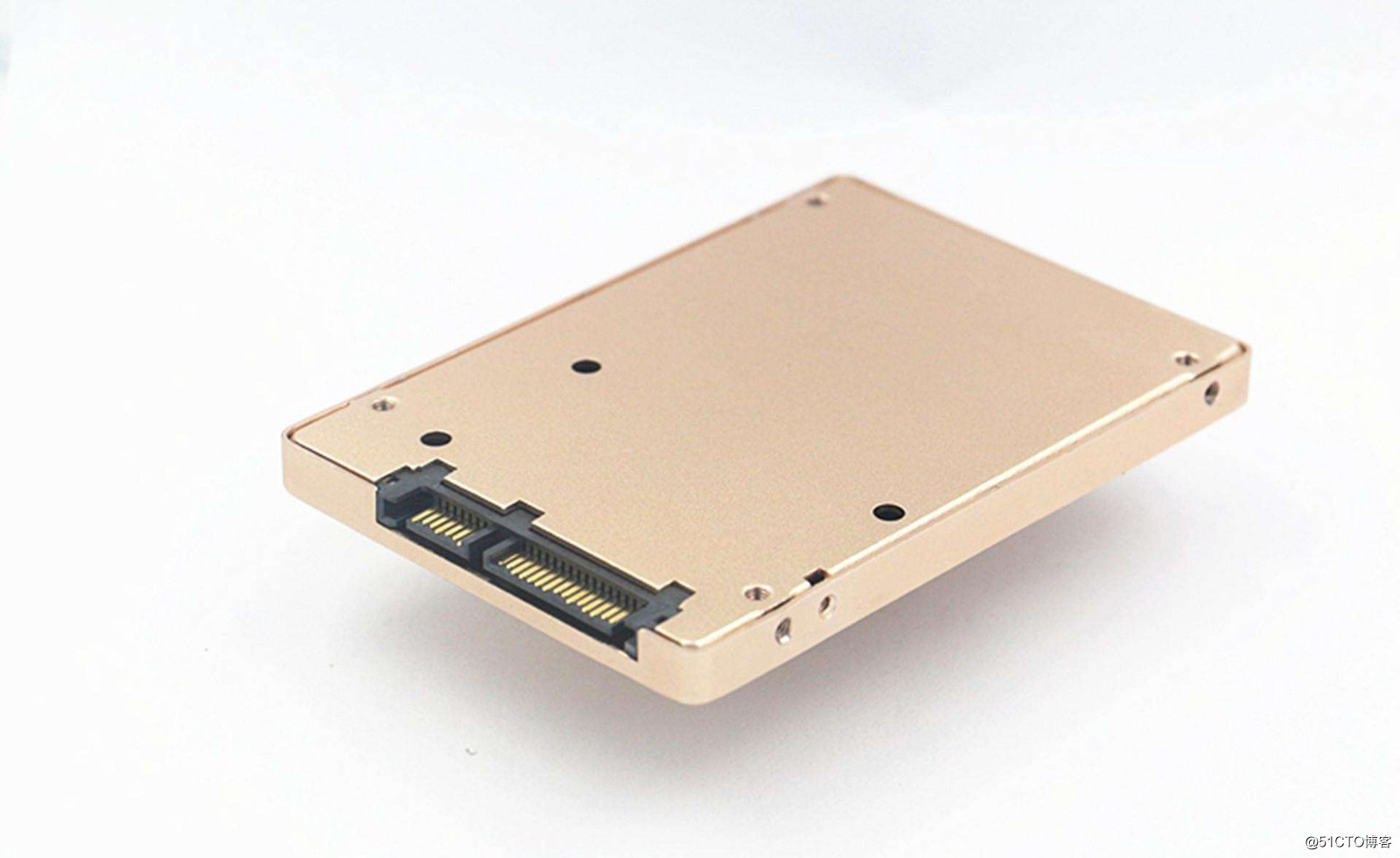 不同接口的固態硬盤SSD如何選？要懂了才能升級！